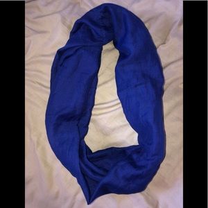 Infinity scarf